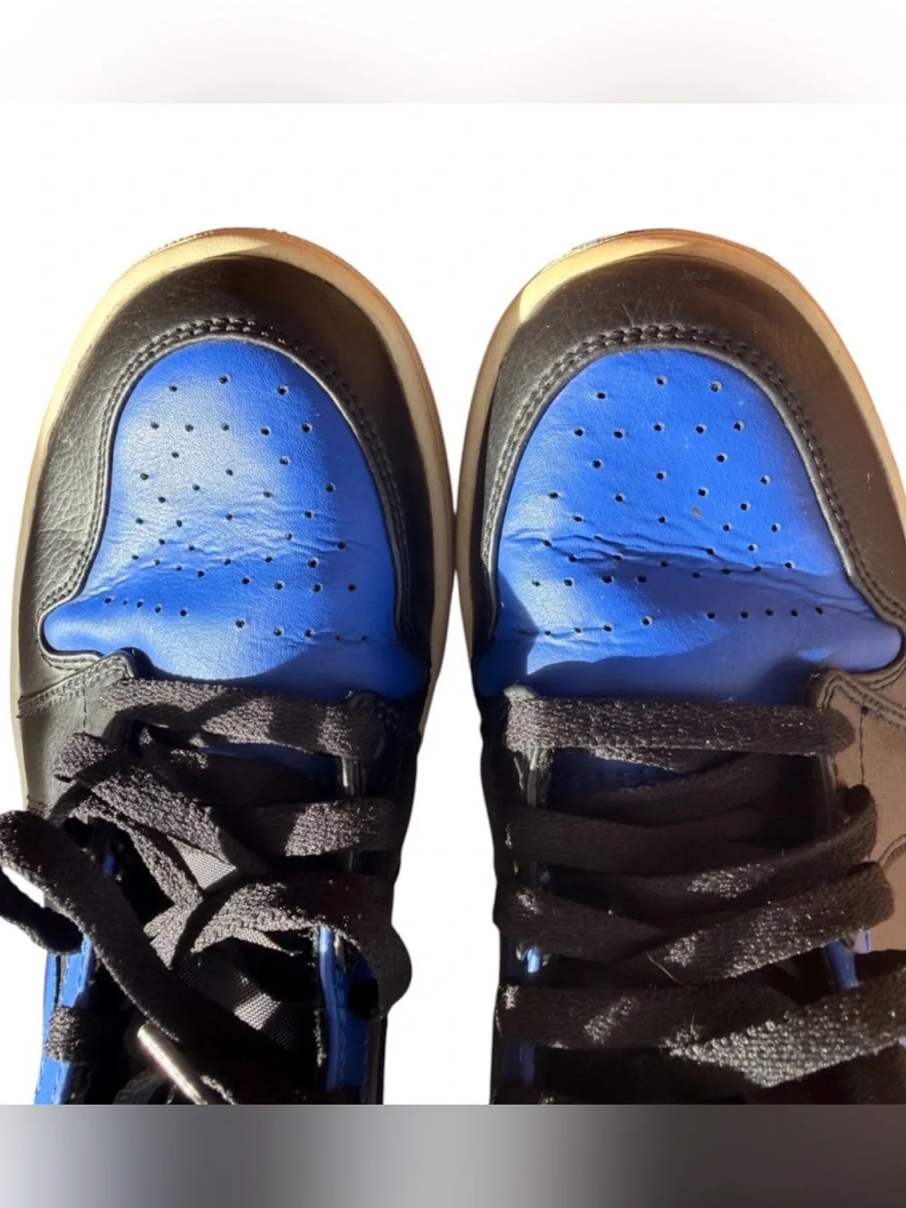 Jordan Air Jordan 1 Mid Black/Hyper Royal-White Mid Top Leather 554724-077